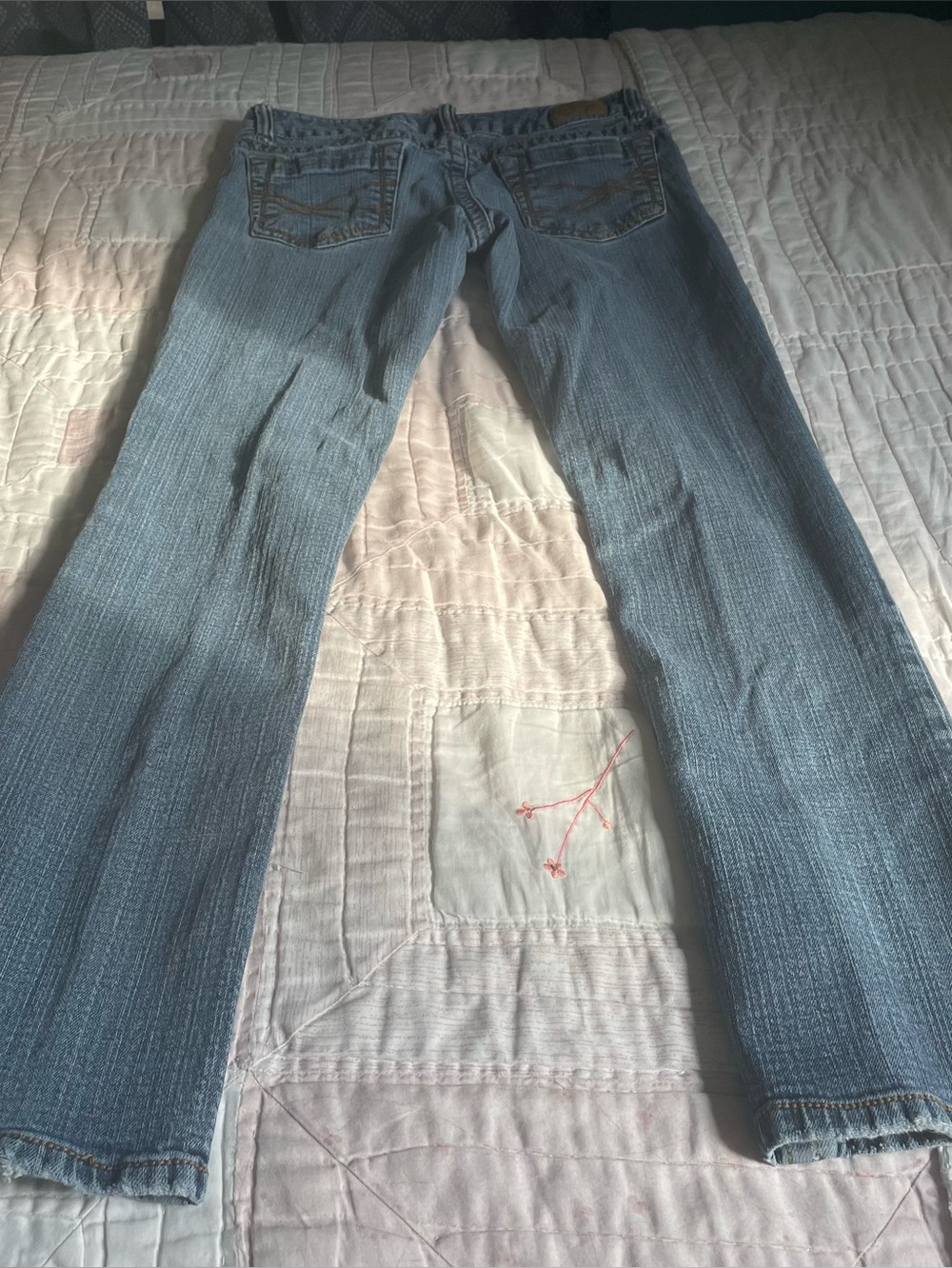 Aeropostale Bayla Skinny Women’s Light Blue Straight-Leg Jeans